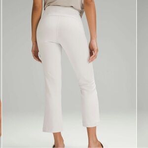 NWT Lululemon Ribbed Softstreme Zip-Leg High-Rise Cropped Pants 25" Bone Size 8